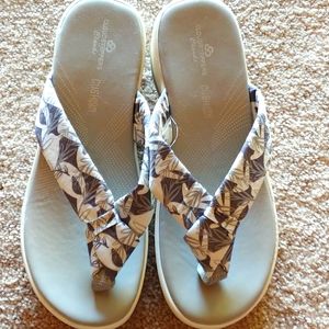 Clarks Cloudsteppers Arla Gibson sandal